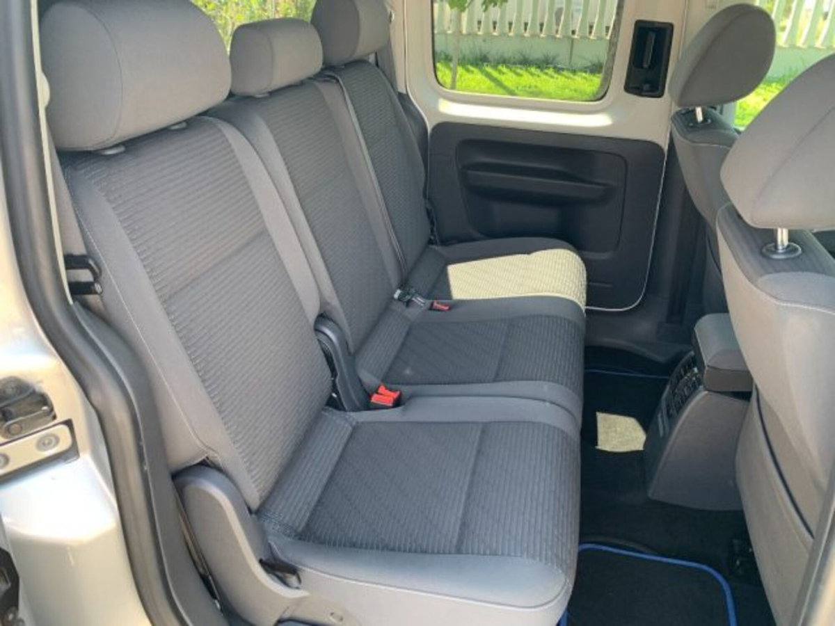 Volkswagen Caddy 1.6 TDI 102 CV 5p.Comfortline Maxi (10)