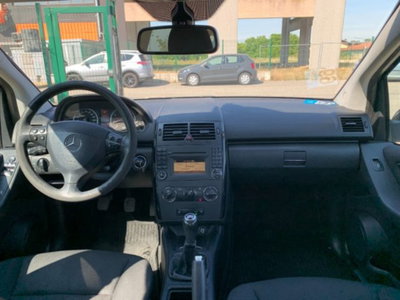 Mercedes-Benz Classe A 160 AUTOMATIC (13)