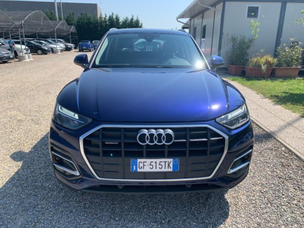 Audi Q5 40 TDI 204 CV quattro S tronic Business (8)