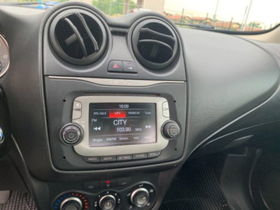 Alfa Romeo MiTo 1.3 JTDm 85 CV S&S Progression (12)