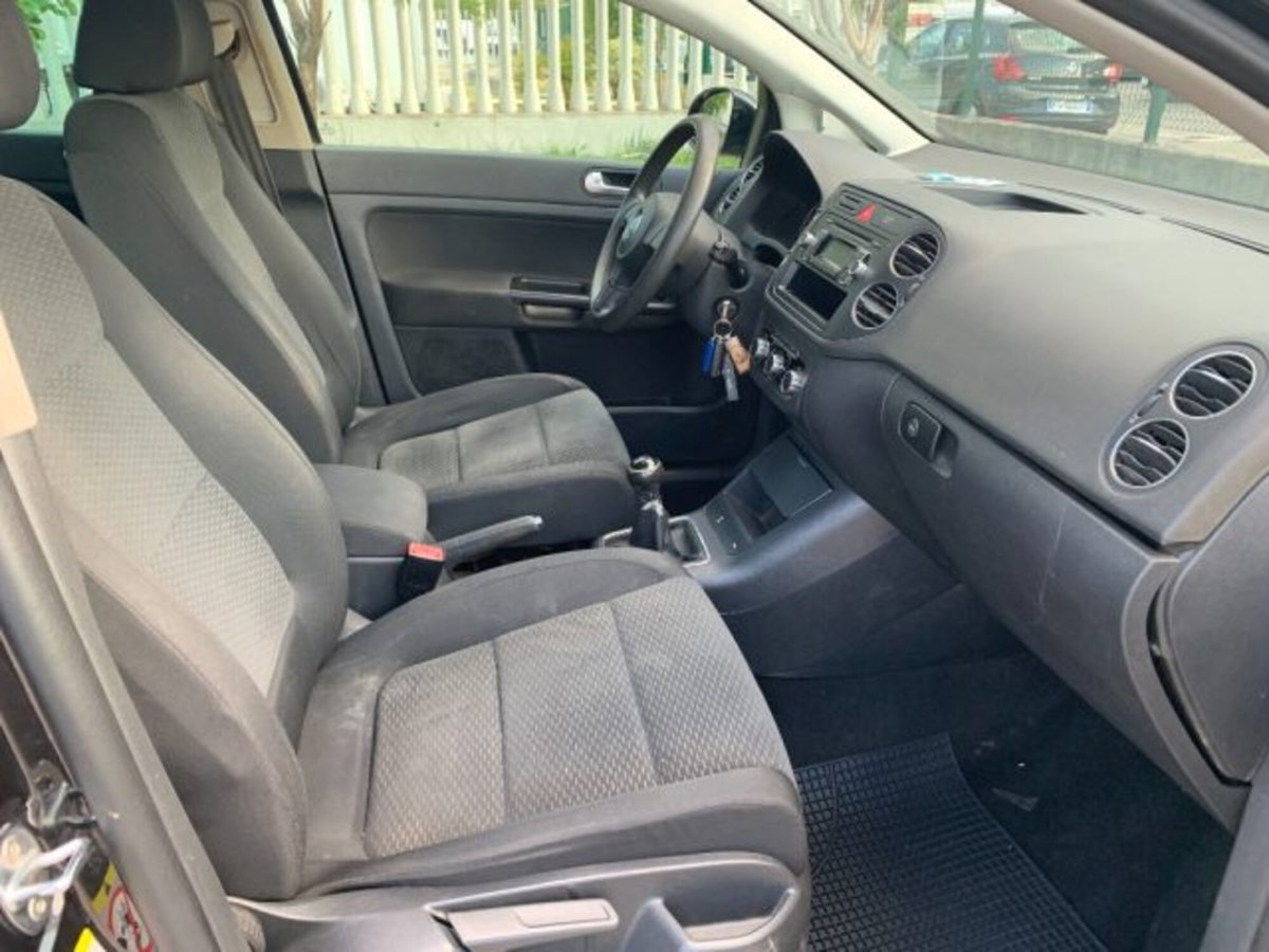 Volkswagen Golf Plus 1.6 TDI DPF Comf. BlueM. Tech. (10)