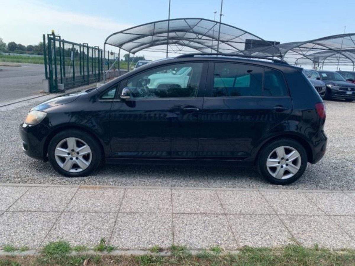 Volkswagen Golf Plus 1.6 TDI DPF Comf. BlueM. Tech. (8)