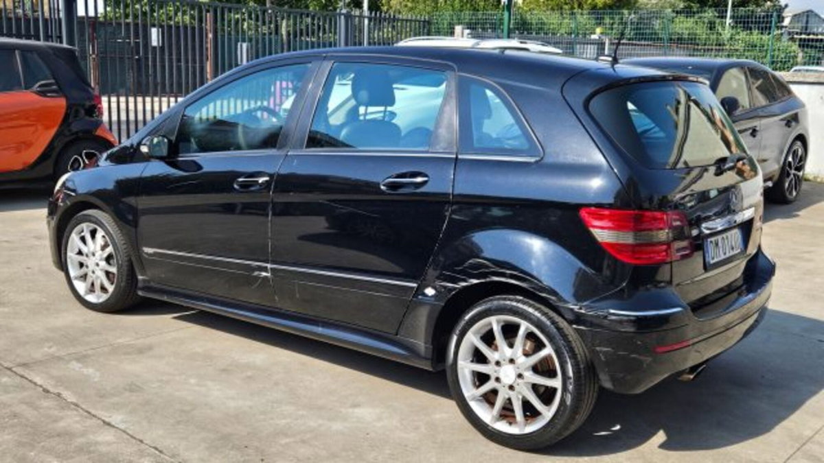 Mercedes-Benz Classe B 200 CDI Sport (3)