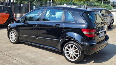 Mercedes-Benz Classe B 200 CDI Sport (3)