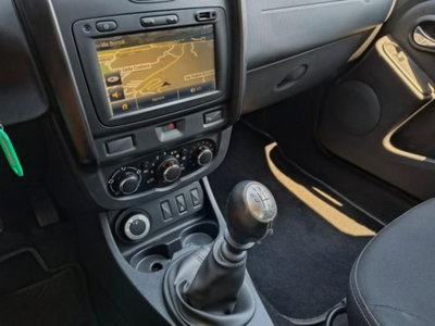 Dacia Duster 1.5 dCi 110CV 4x4 Lauréate (12)