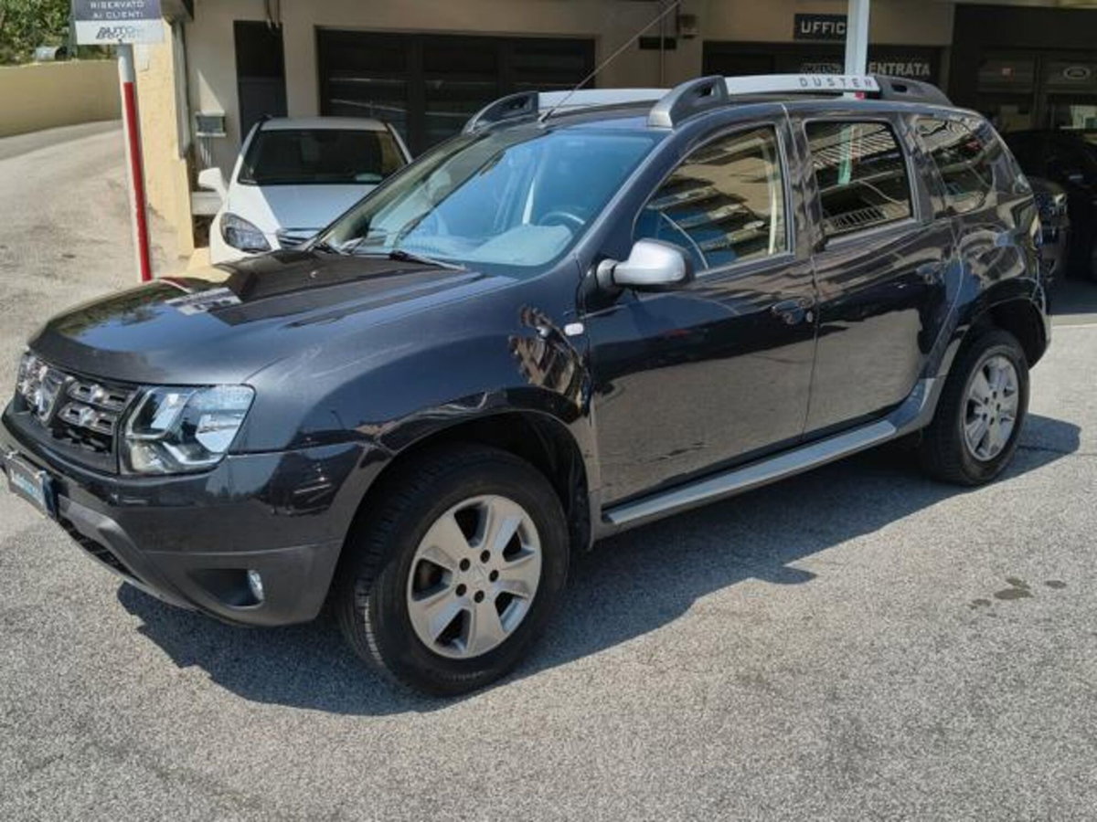 Dacia Duster 1.5 dCi 110CV 4x4 Lauréate (16)