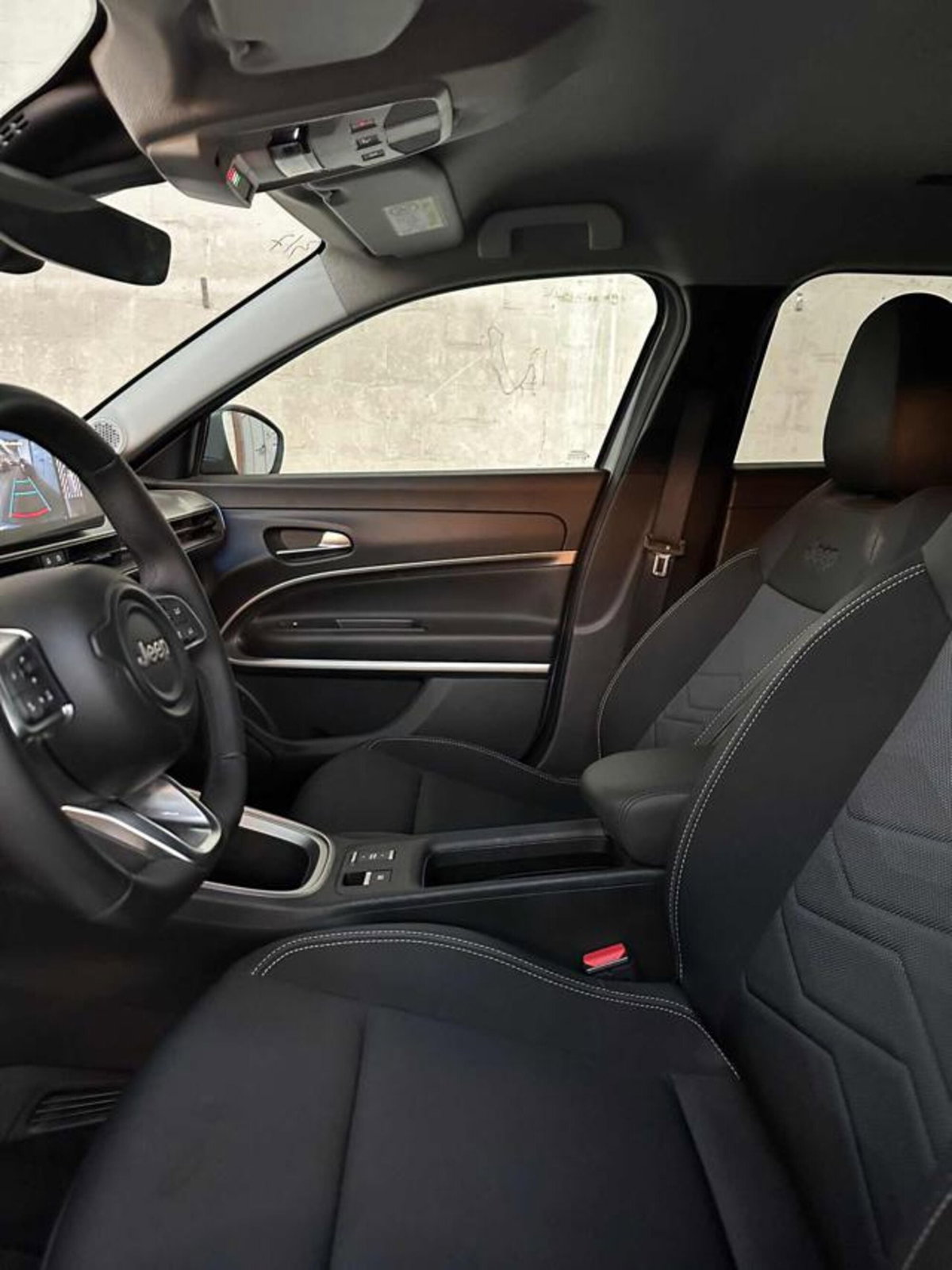 Jeep Avenger full-electric Summit fwd 156cv auto (10)