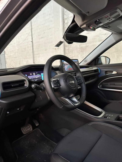 Jeep Avenger full-electric Summit fwd 156cv auto (11)