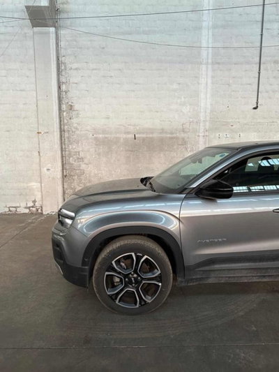 Jeep Avenger full-electric Summit fwd 156cv auto (5)