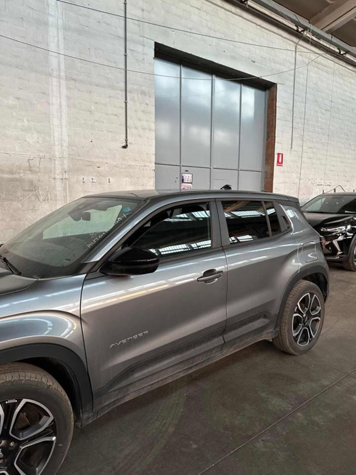 Jeep Avenger full-electric Summit fwd 156cv auto (6)