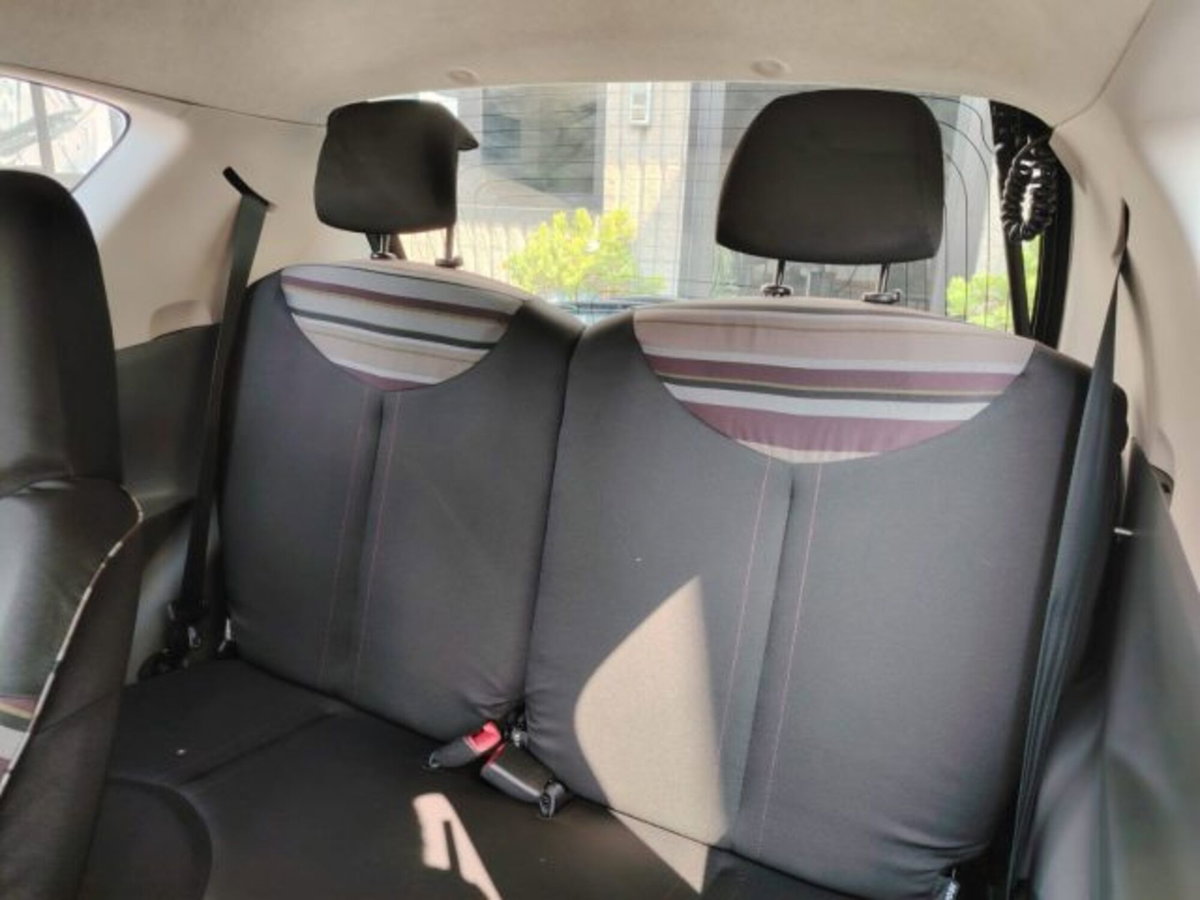 Citroen C1 1.0 3 porte airdream Pulp Techno (12)