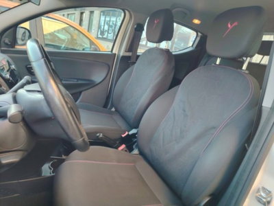 Lancia Ypsilon 1.2 69 CV 5 porte Elefantino (9)