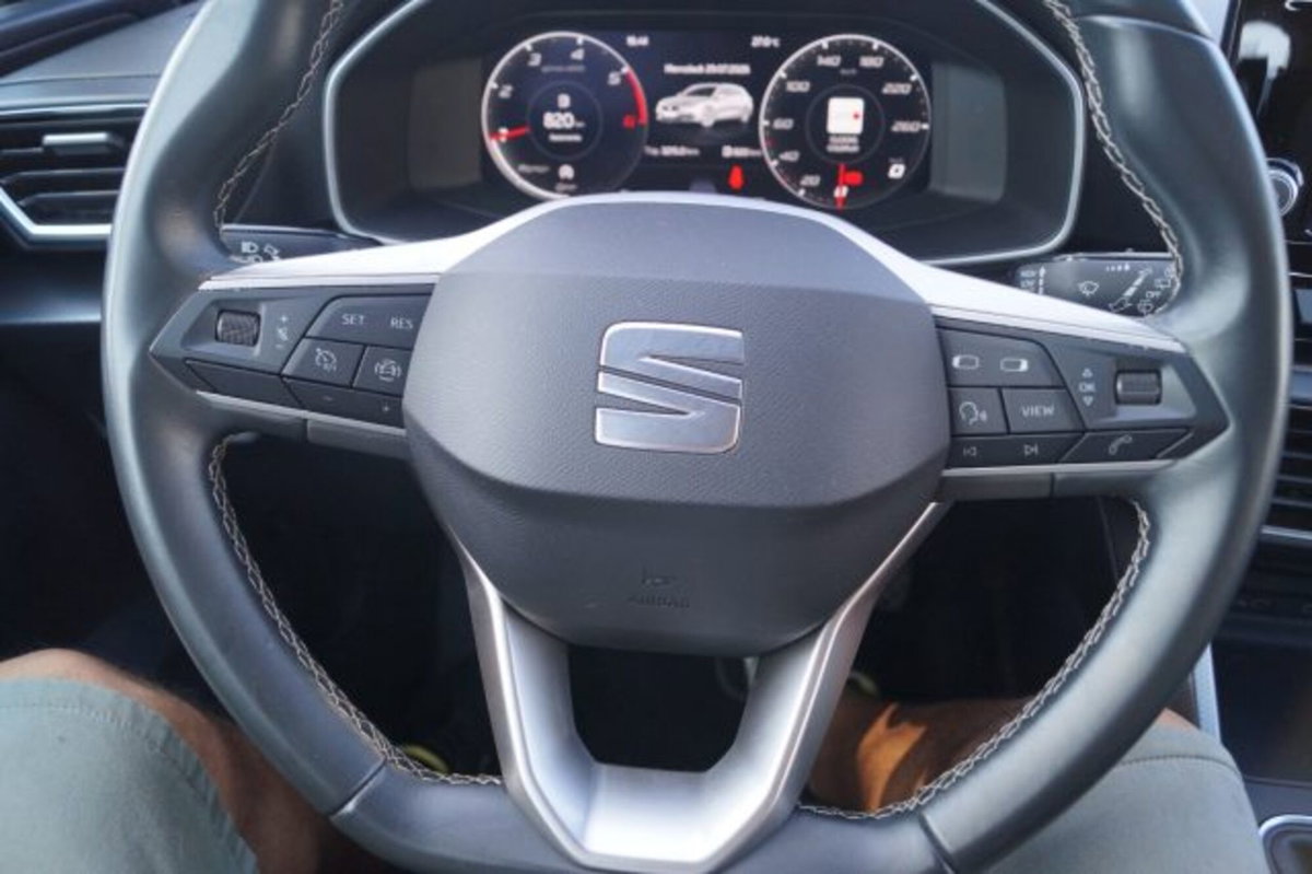 SEAT Leon ST Sportstourer 2.0 tdi Style 116cv (10)