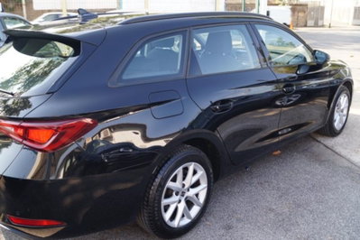 SEAT Leon ST Sportstourer 2.0 tdi Style 116cv (4)