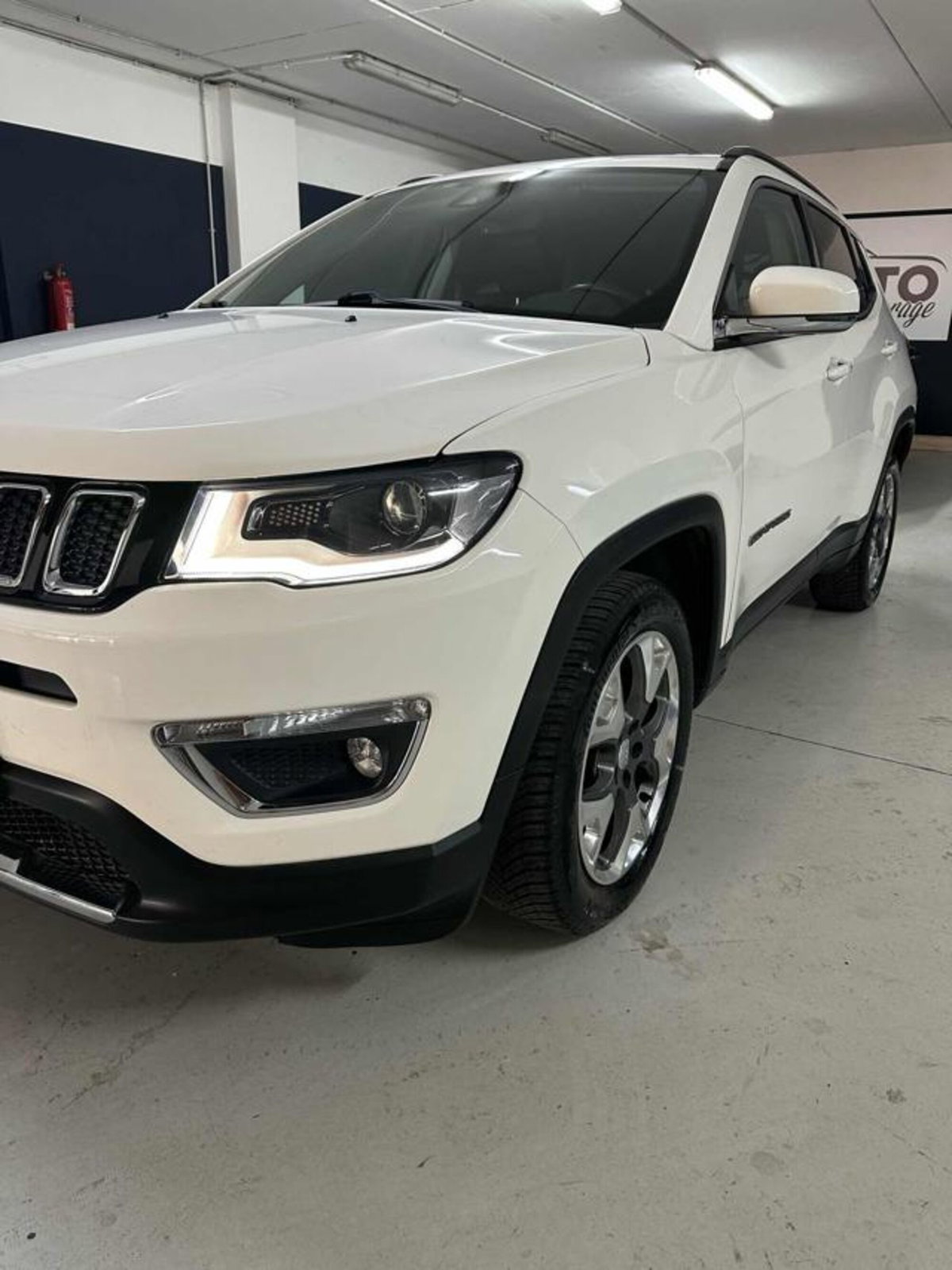 Jeep Compass 2.0 Multijet II 4WD Limited (17)