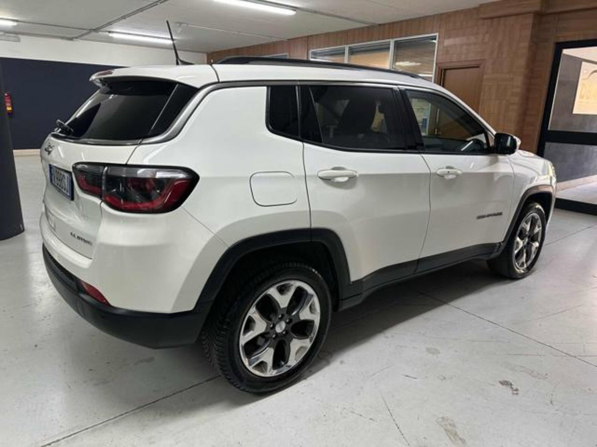 Jeep Compass 2.0 Multijet II 4WD Limited (4)