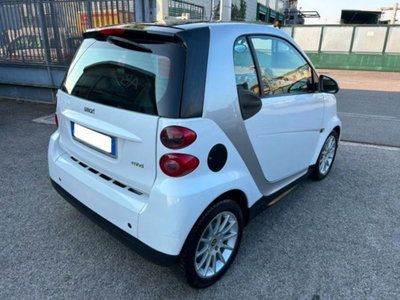 smart Fortwo 1000 52 kW MHD coupé passion (4)