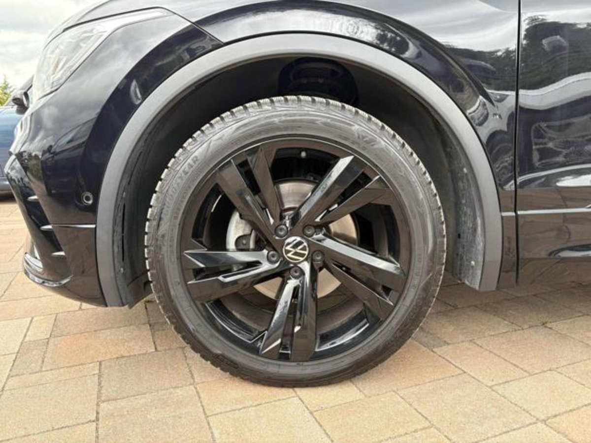 Volkswagen Tiguan 2.0 tdi R-Line 150cv dsg (5)