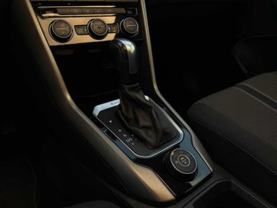 Volkswagen T-Roc 2.0 tdi R-Line 4motion 150cv dsg (10)