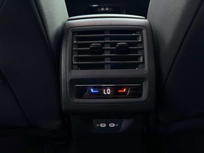Volkswagen Golf Variant 2.0 TDI SCR DSG Style (15)