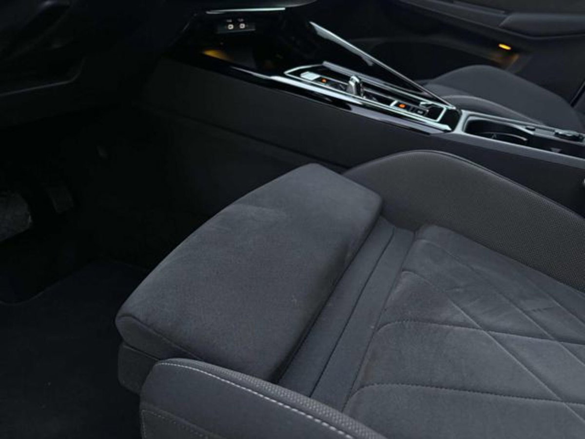 Volkswagen Golf Variant 2.0 TDI SCR DSG Style (16)