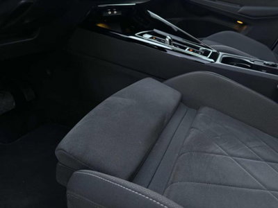 Volkswagen Golf Variant 2.0 TDI SCR DSG Style (16)