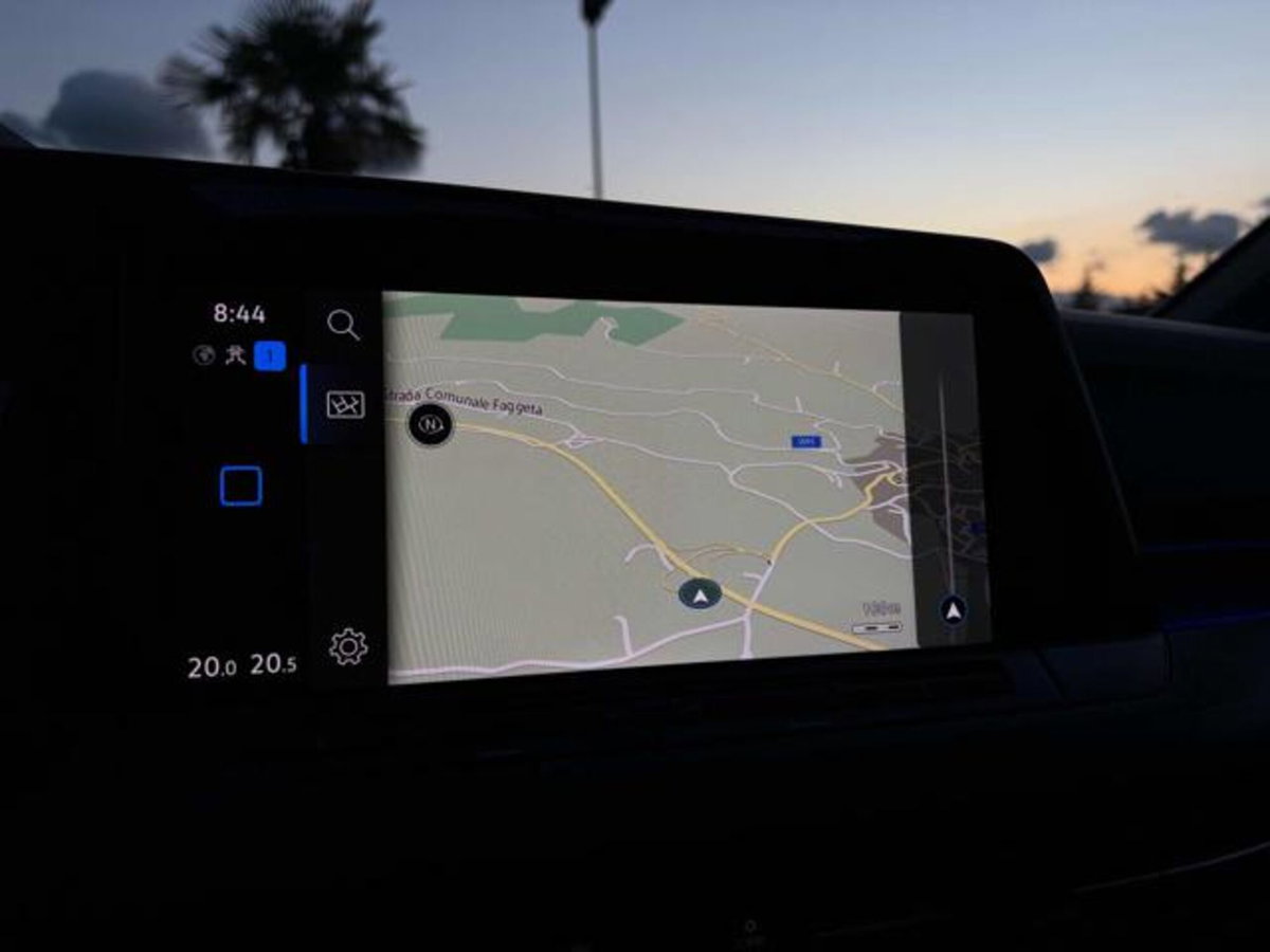 Volkswagen Golf Variant 2.0 TDI SCR DSG Style (18)