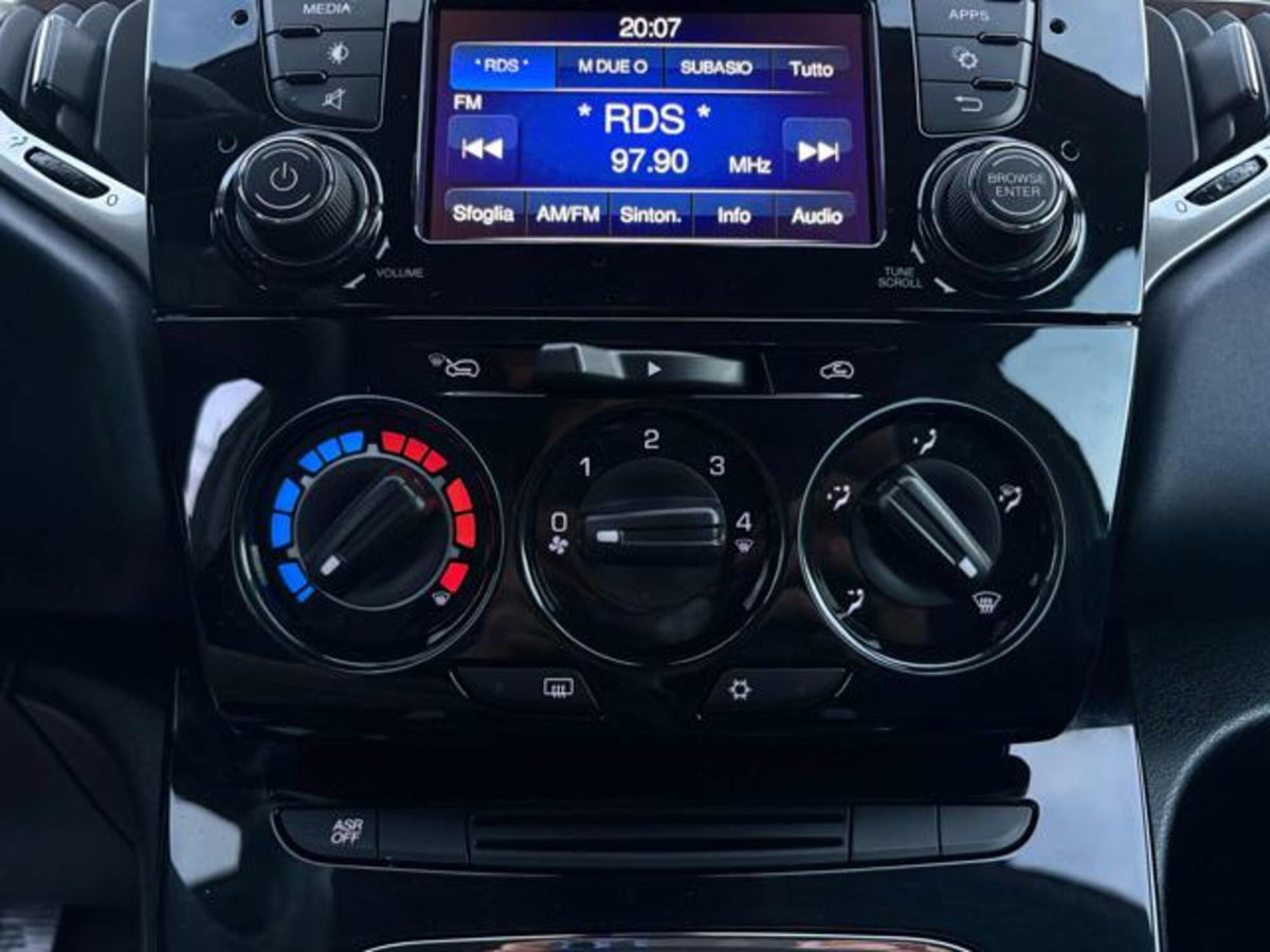 Lancia Ypsilon 1.3 MJT 16V 95 CV 5 porte S&S Mya (13)