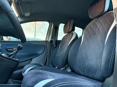 Lancia Ypsilon 1.3 MJT 16V 95 CV 5 porte S&S Mya (9)