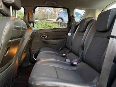 Renault Scenic E-Tech Electric 1.5 dCi 110CV Luxe (5)
