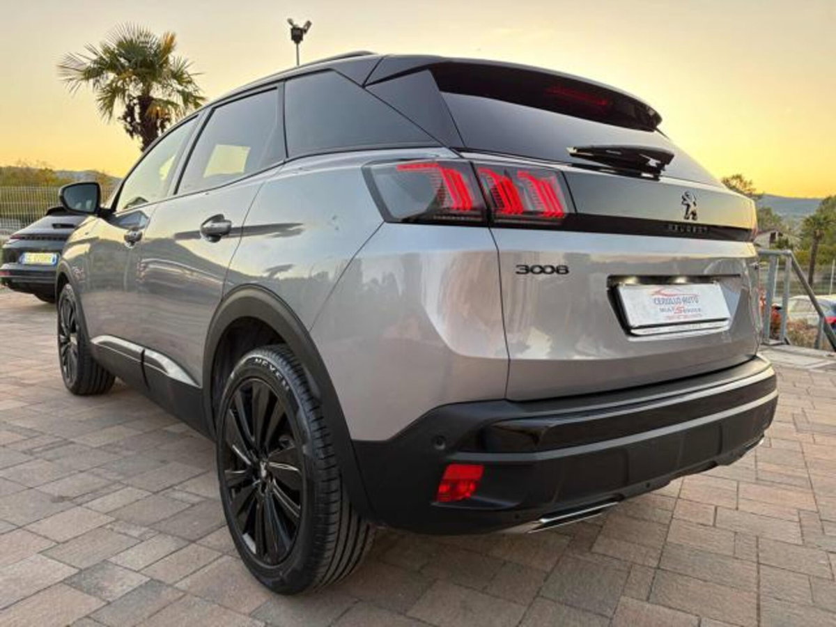 Peugeot 3008 BlueHDi 130 S&S EAT8 GT Pack (4)