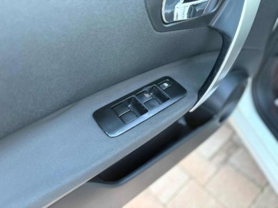Nissan Qashqai 2.0 dCi DPF 4WD n-tec (16)