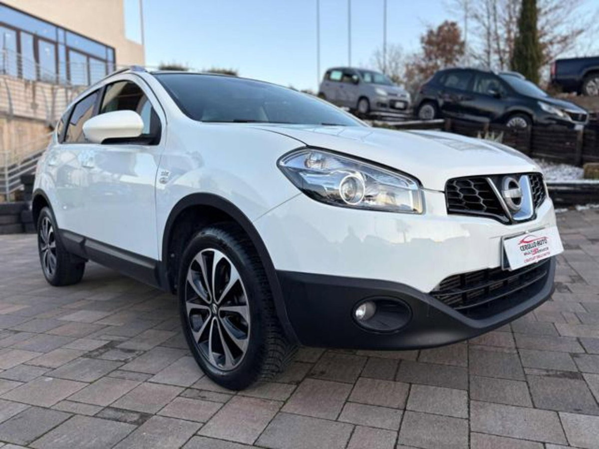 Nissan Qashqai 2.0 dCi DPF 4WD n-tec (2)