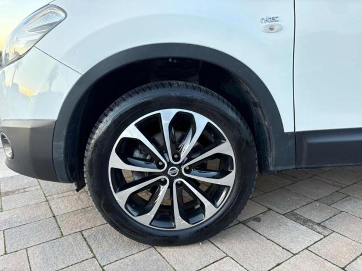 Nissan Qashqai 2.0 dCi DPF 4WD n-tec (6)