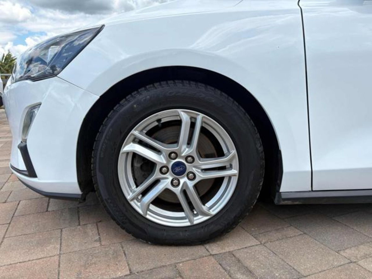 Ford Focus Station Wagon 1.5 EcoBlue 120 CV SW Active X (5)