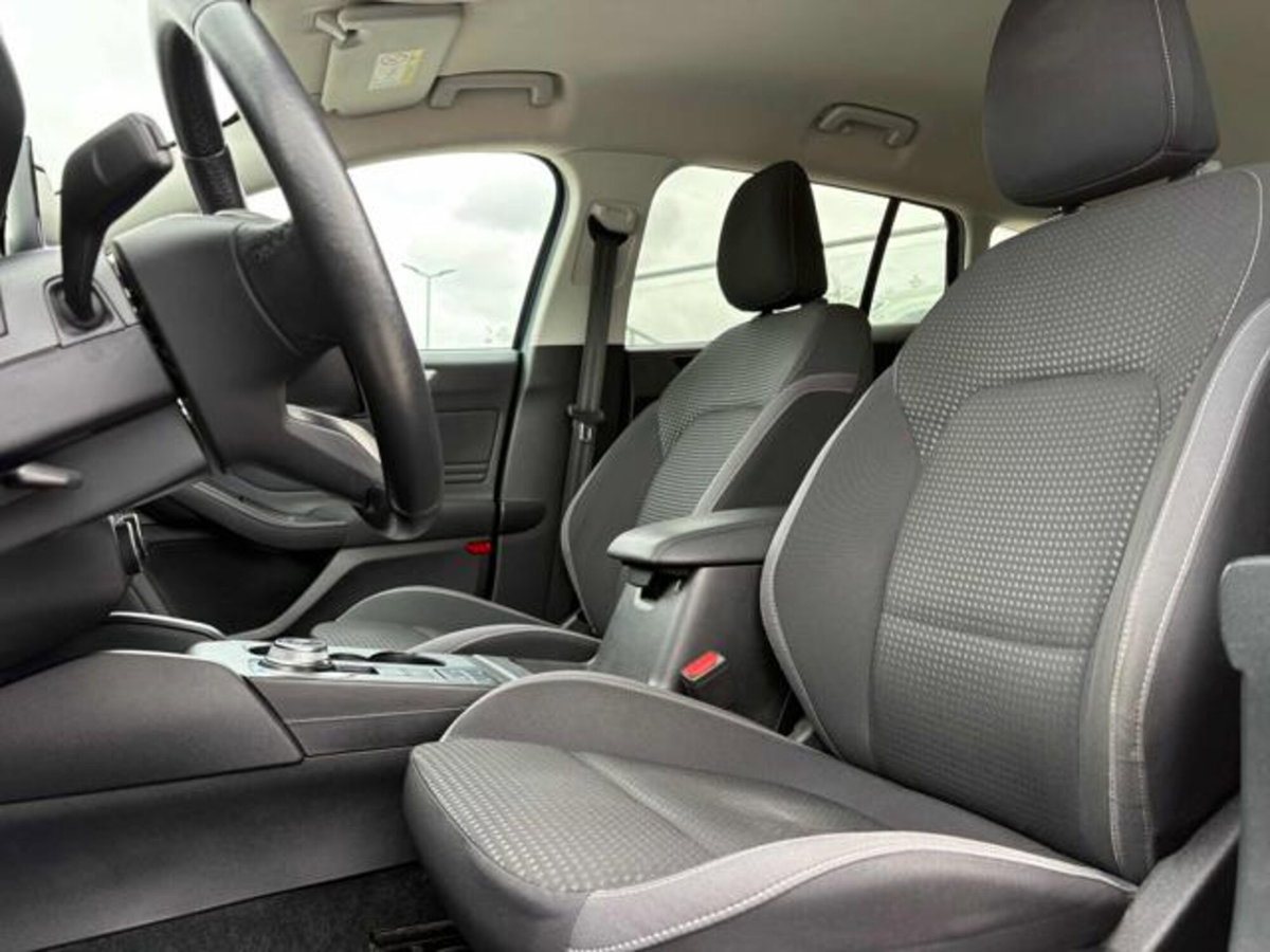 Ford Focus Station Wagon 1.5 EcoBlue 120 CV automatico SW Active (8)