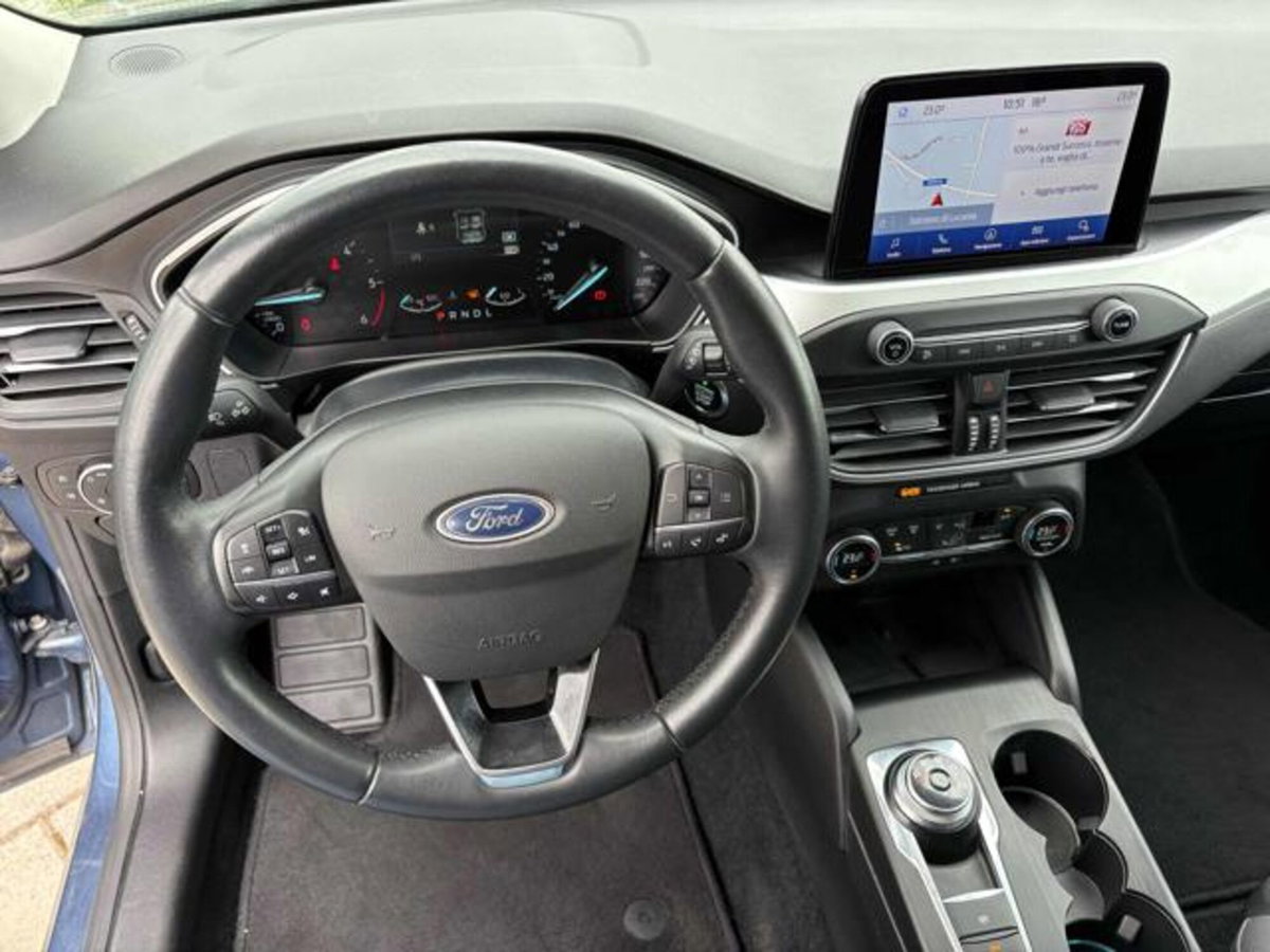 Ford Focus Station Wagon 1.5 EcoBlue 120 CV automatico SW Active (9)