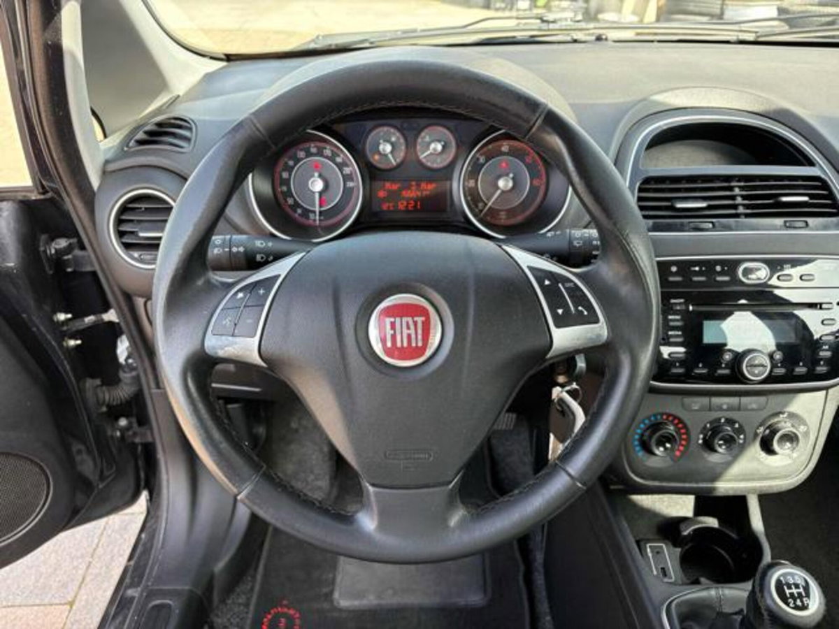 Fiat Punto 1.3 MJT II S&S 95 CV 5 porte Lounge (12)