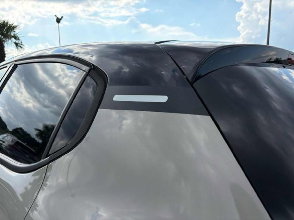 Citroen C3 BlueHDi 100 S&S Shine (19)