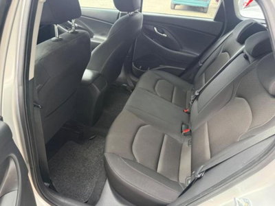 Hyundai i30 Station Wagon 1.6 CRDi 110 CV Go! (6)