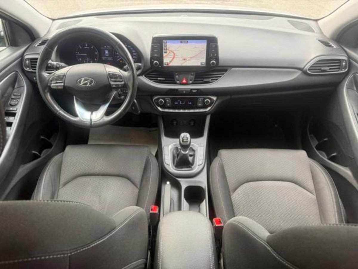Hyundai i30 Station Wagon 1.6 CRDi 110 CV Go! (7)