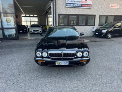 Jaguar XJ 4.0 cat Executive (3)