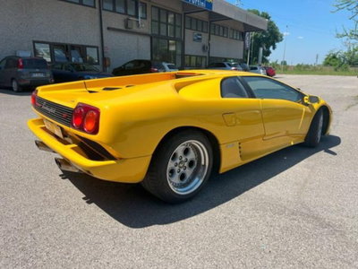 Lamborghini Diablo Coupé VT (5)