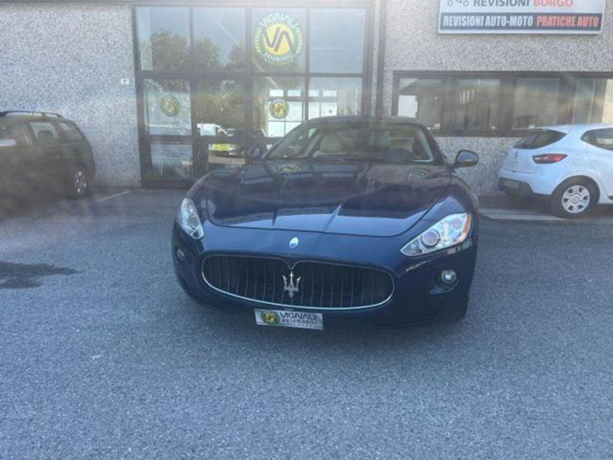 Maserati Granturismo GranTurismo 4.2 V8 (2)