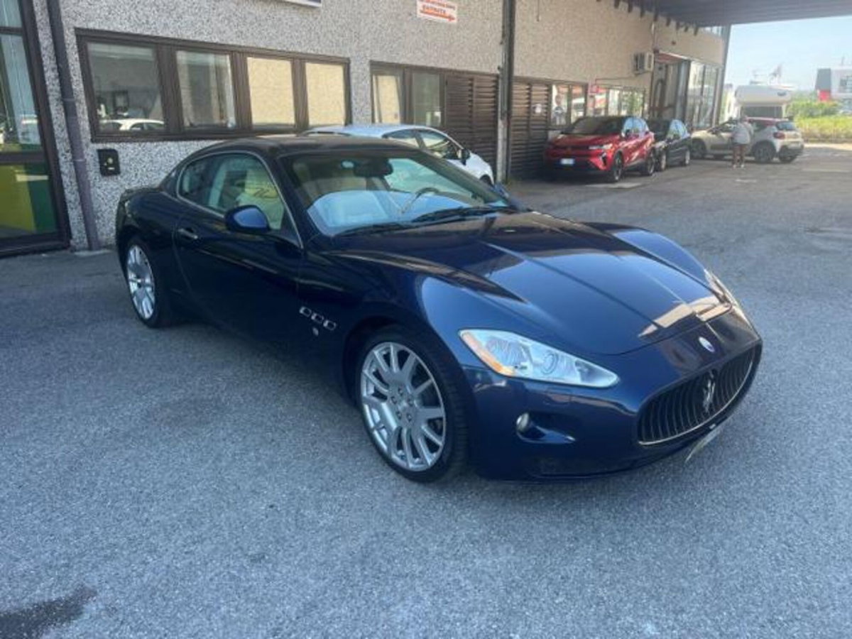 Maserati Granturismo GranTurismo 4.2 V8 (3)
