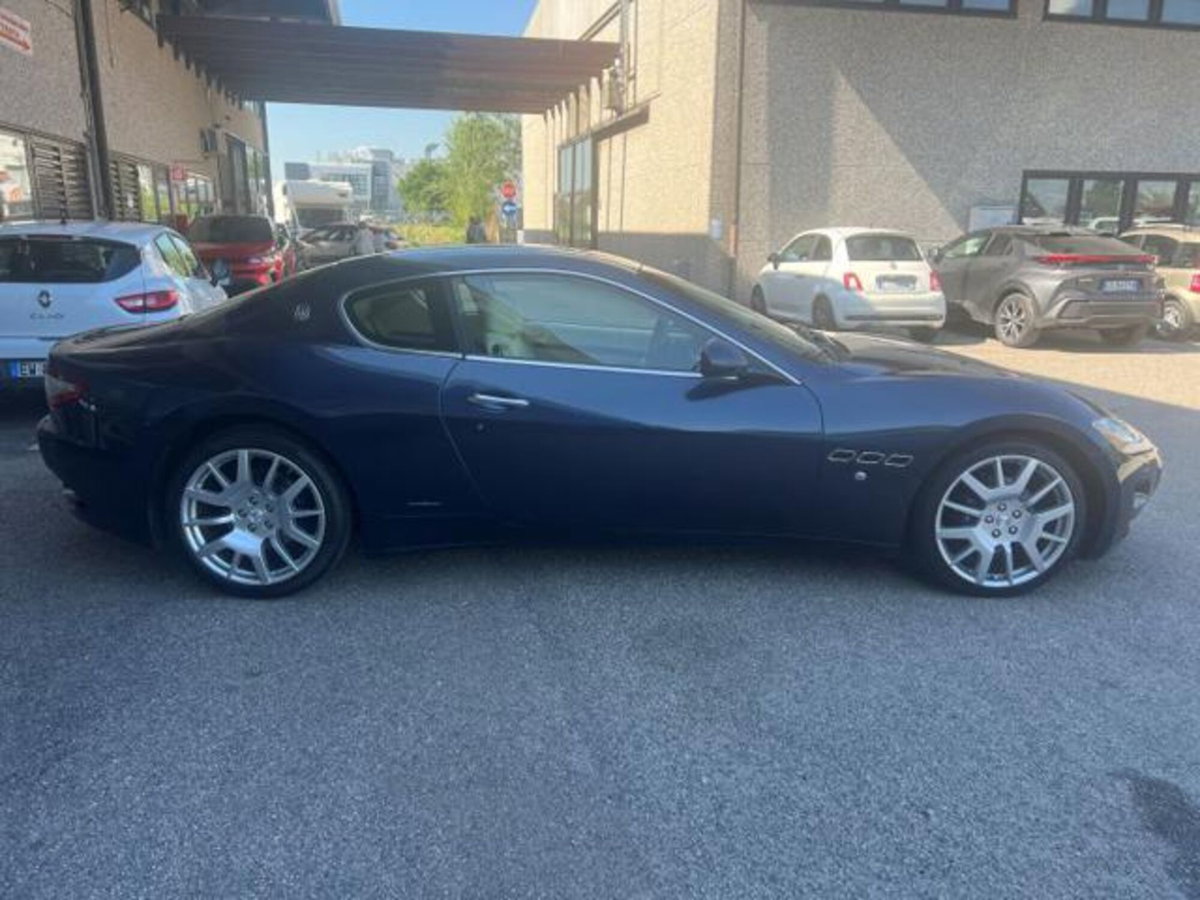 Maserati Granturismo GranTurismo 4.2 V8 (4)