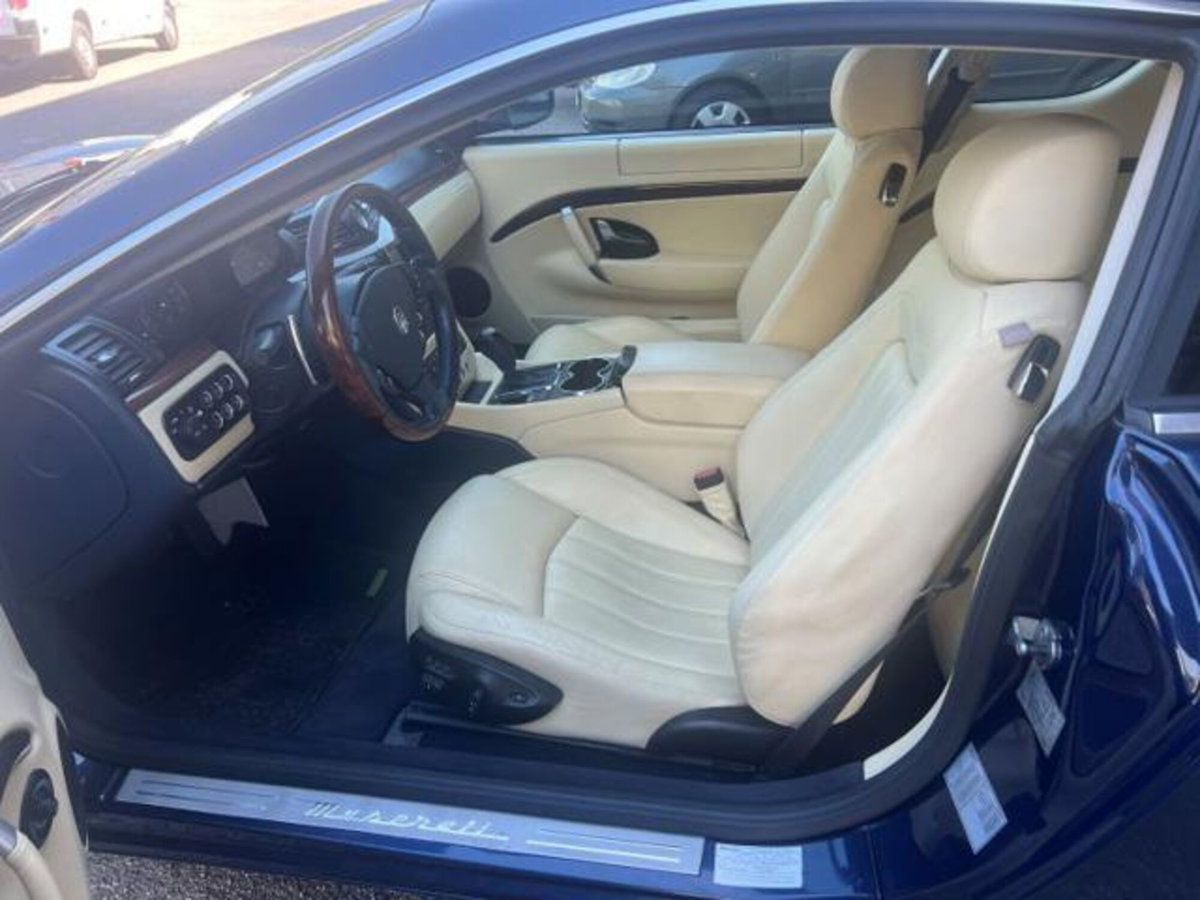 Maserati Granturismo GranTurismo 4.2 V8 (9)
