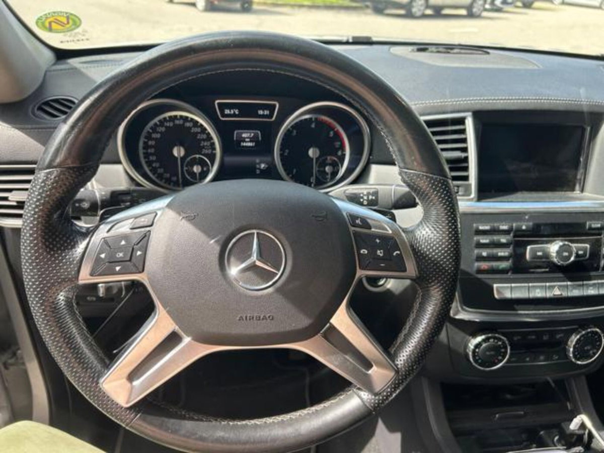 Mercedes-Benz GL 350 BlueTEC 4matic Premium (10)