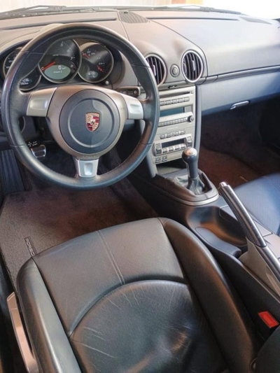 Porsche Cayman 2.7 (4)