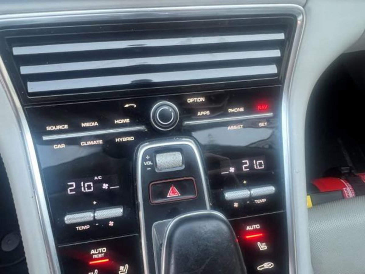 Porsche Panamera 4.0 Turbo (15)